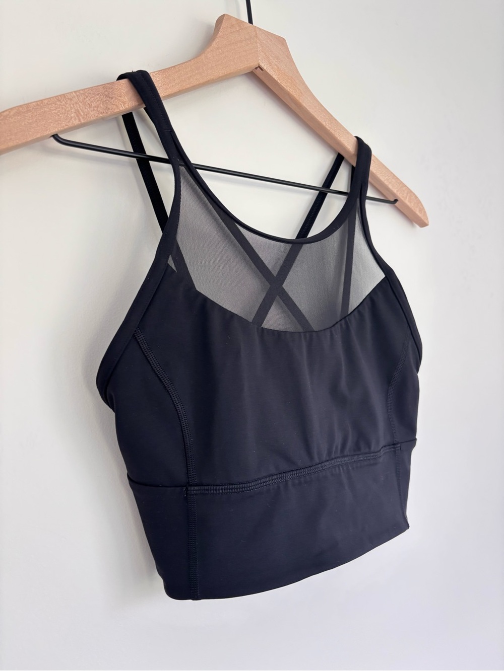 Lululemon Clip-In Long Line Bra Black 6 - Picture 5 of 9